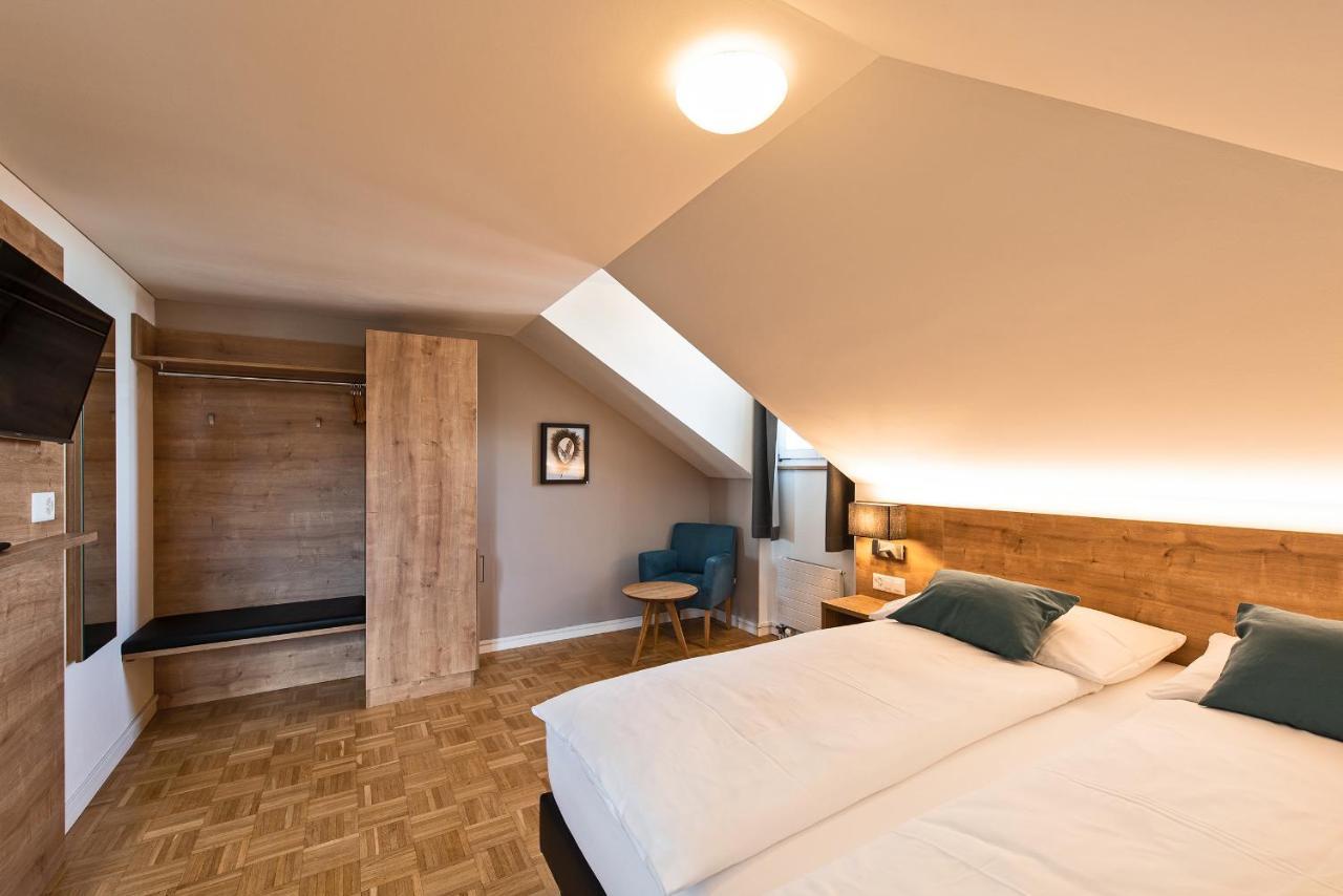 Hotel Zum Hirschen Schindellegi ภายนอก รูปภาพ