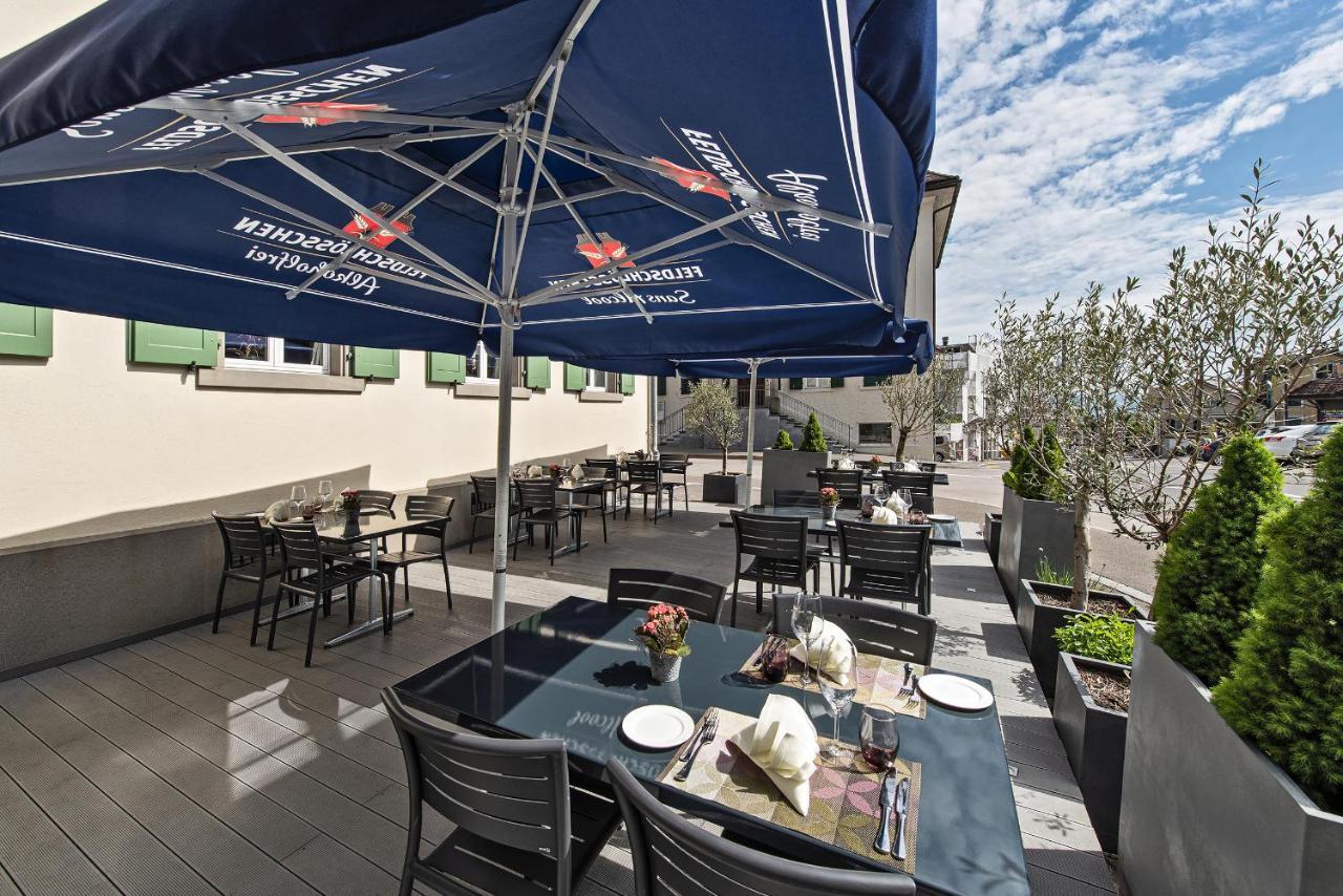 Hotel Zum Hirschen Schindellegi ภายนอก รูปภาพ