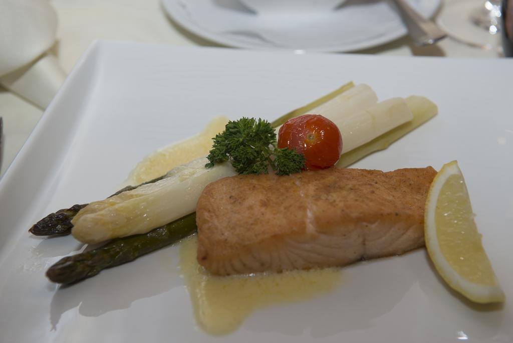 Hotel Zum Hirschen Schindellegi ภายนอก รูปภาพ